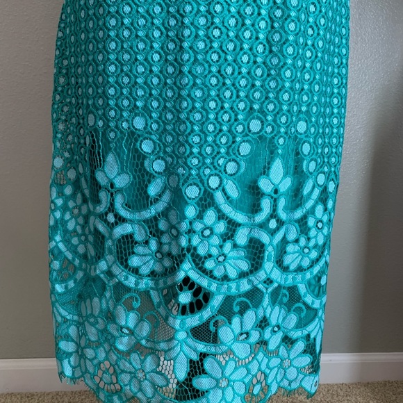 Isaac Mizrahi Green Petite Engineered Bi-Color Lace Midi Dress Size M/P - Picture 14 of 16